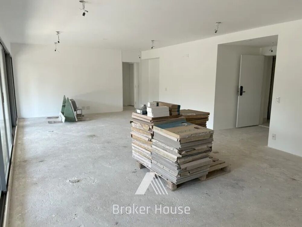 Apartamento, 3 quartos, 244 m² - Foto 10