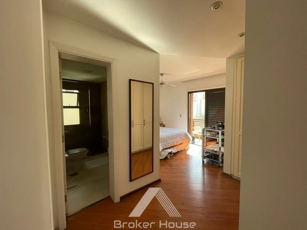 Apartamento, 4 quartos, 210 m² - Foto 1