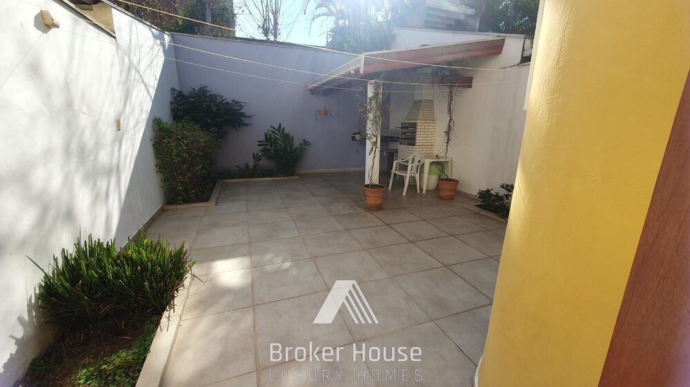 Casa, 3 quartos, 155 m² - Foto 1