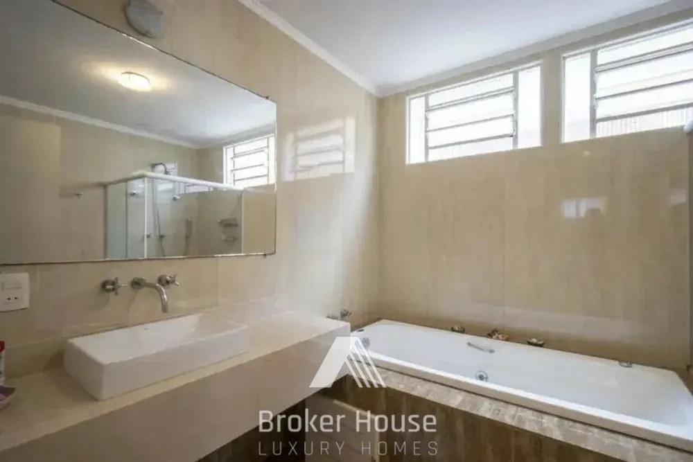 Casa, 4 quartos, 329 m² - Foto 3