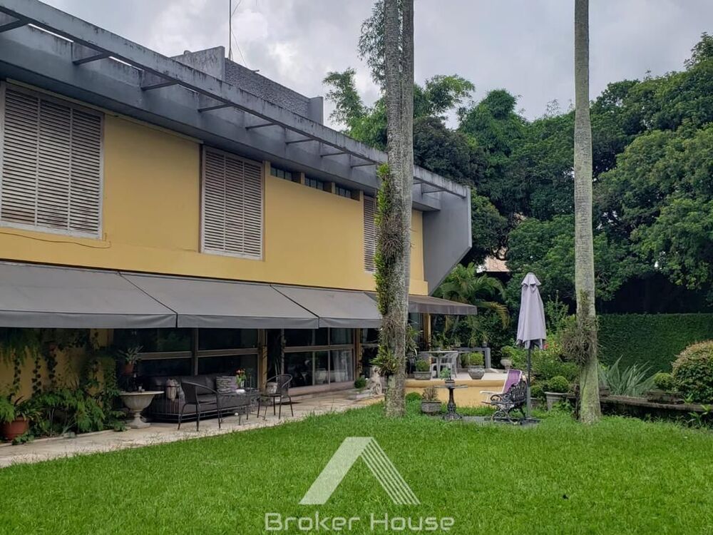 Casa, 5 quartos, 351 m² - Foto 1