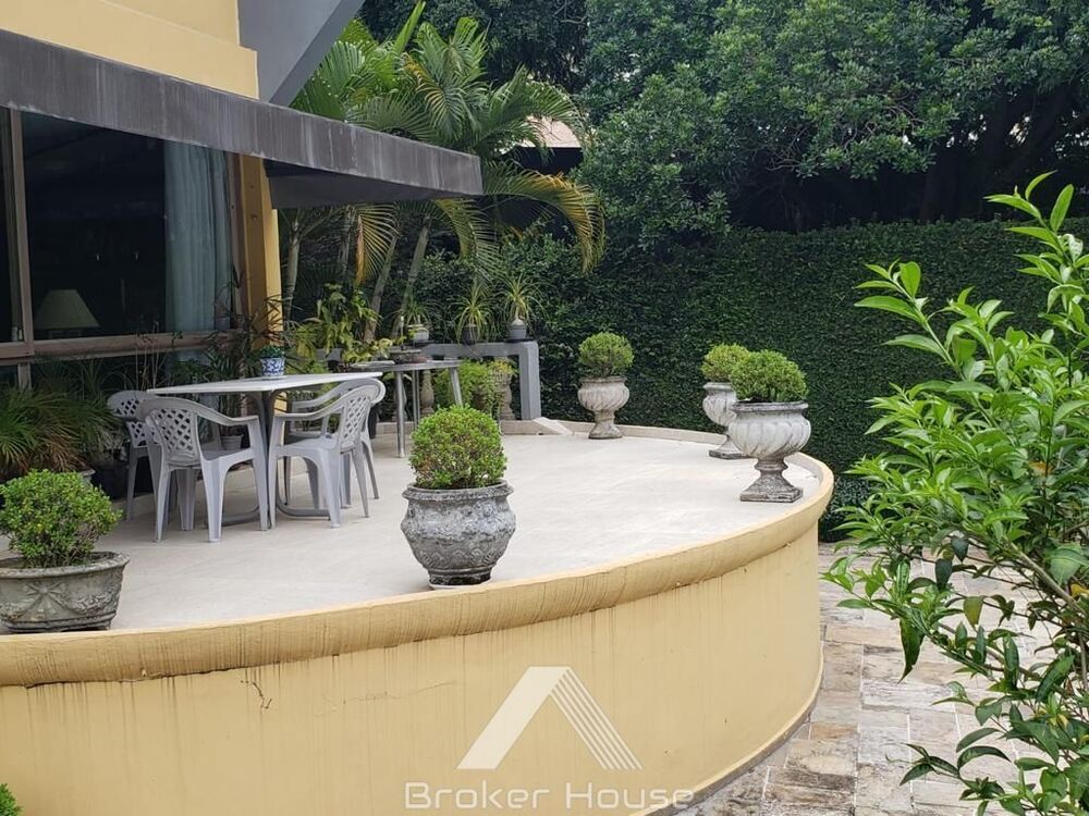 Casa, 5 quartos, 351 m² - Foto 3