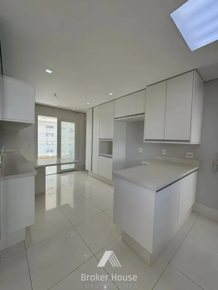 Apartamento, 4 quartos, 288 m² - Foto 2