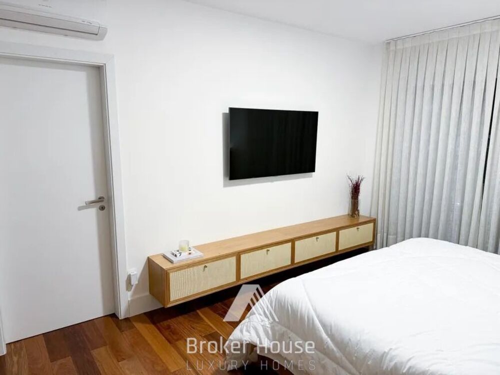 Apartamento, 3 quartos, 154 m² - Foto 2