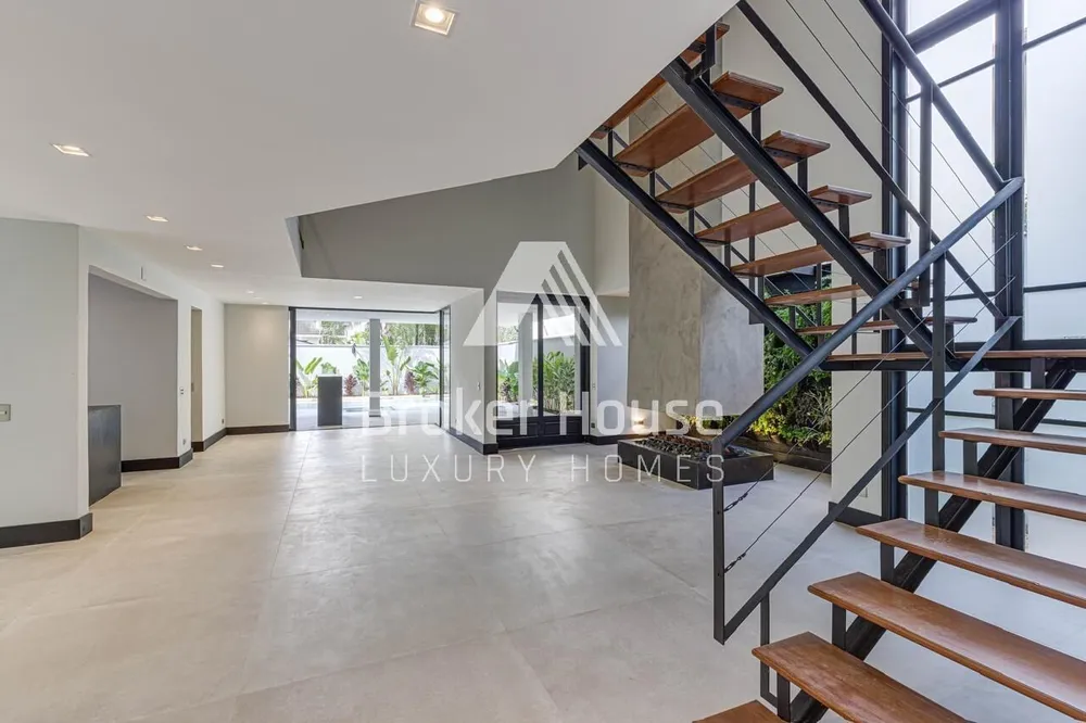 Casa, 5 quartos, 330 m² - Foto 3