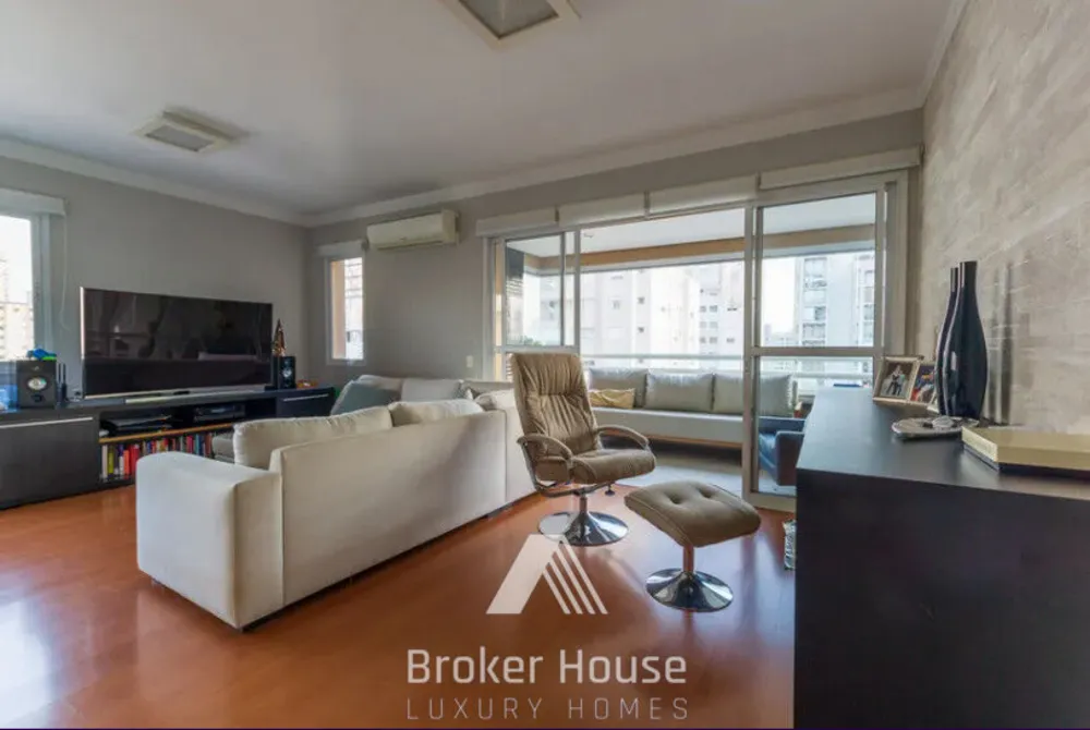 Apartamento, 3 quartos, 137 m² - Foto 1