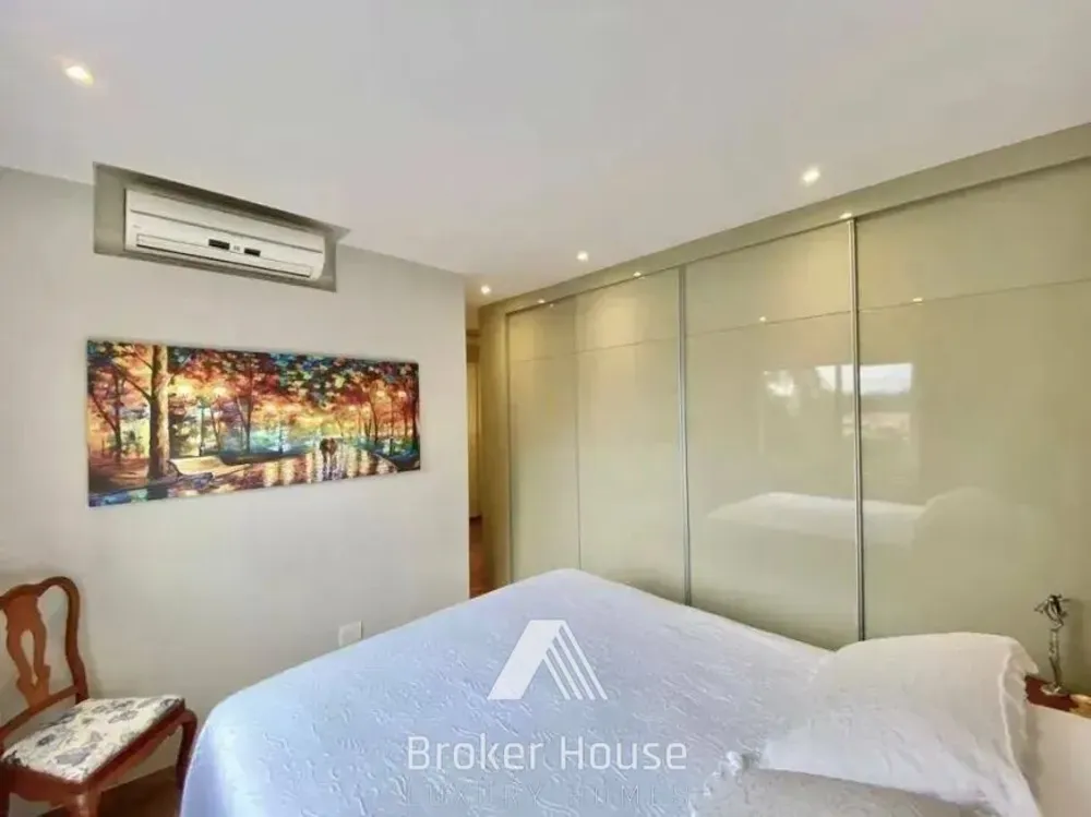 Apartamento, 3 quartos, 180 m² - Foto 1