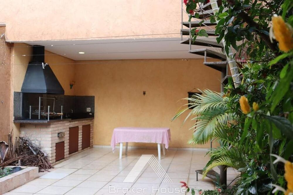 Casa, 3 quartos, 165 m² - Foto 1
