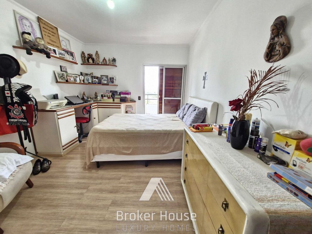 Apartamento, 3 quartos, 157 m² - Foto 2