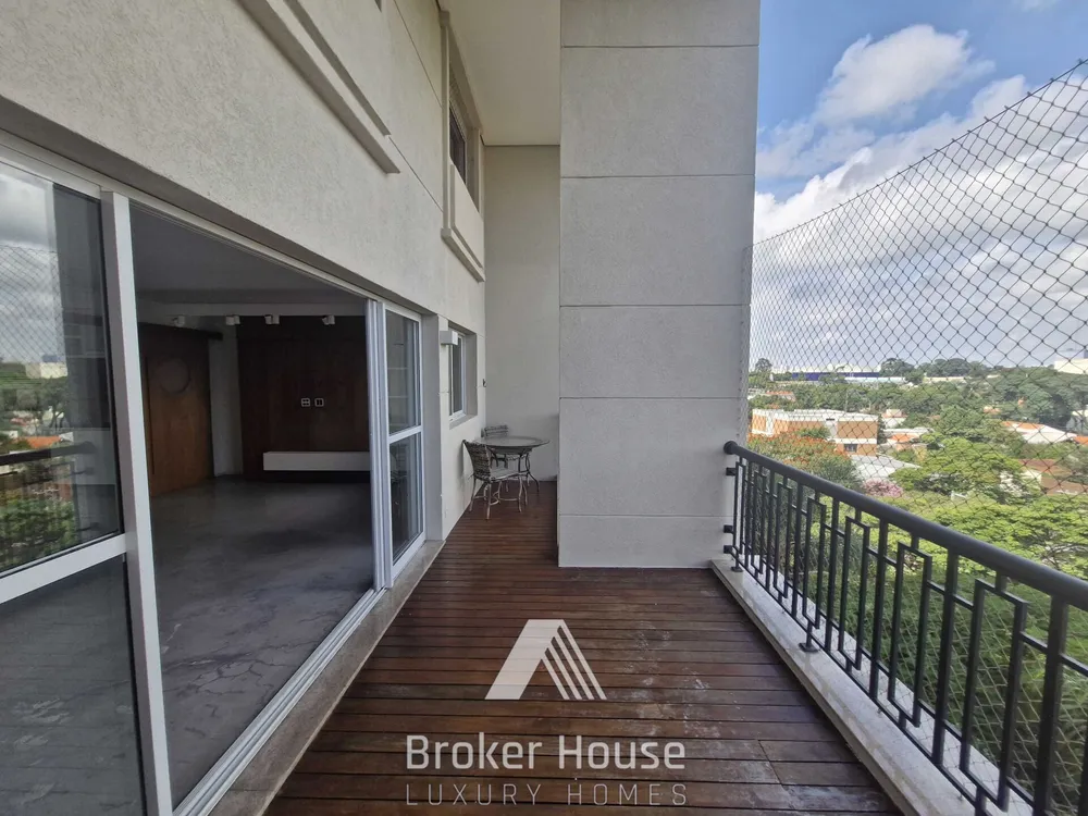 Cobertura, 3 quartos, 206 m² - Foto 2