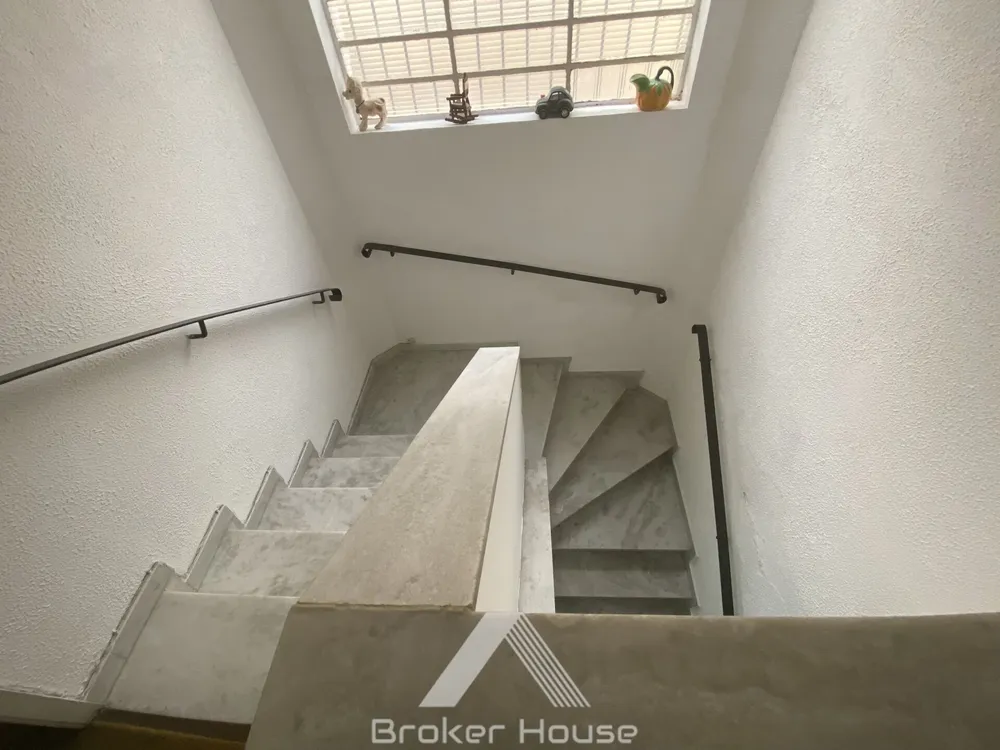 Casa, 3 quartos, 210 m² - Foto 1