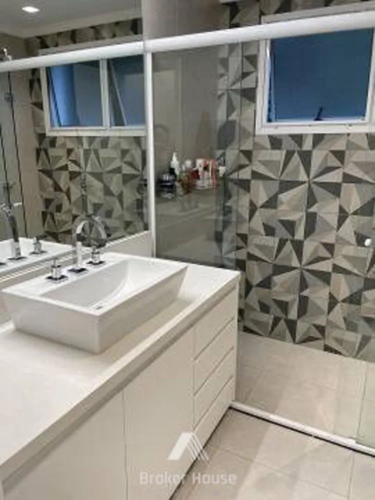 Apartamento, 4 quartos, 168 m² - Foto 1