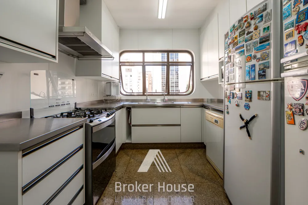 Apartamento, 3 quartos, 377 m² - Foto 2