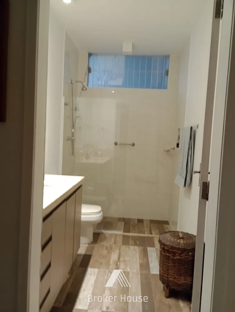 Casa, 3 quartos, 220 m² - Foto 2