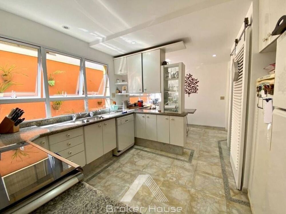 Casa, 4 quartos, 345 m² - Foto 3