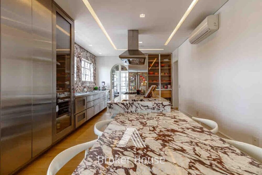 Apartamento, 3 quartos, 365 m² - Foto 1