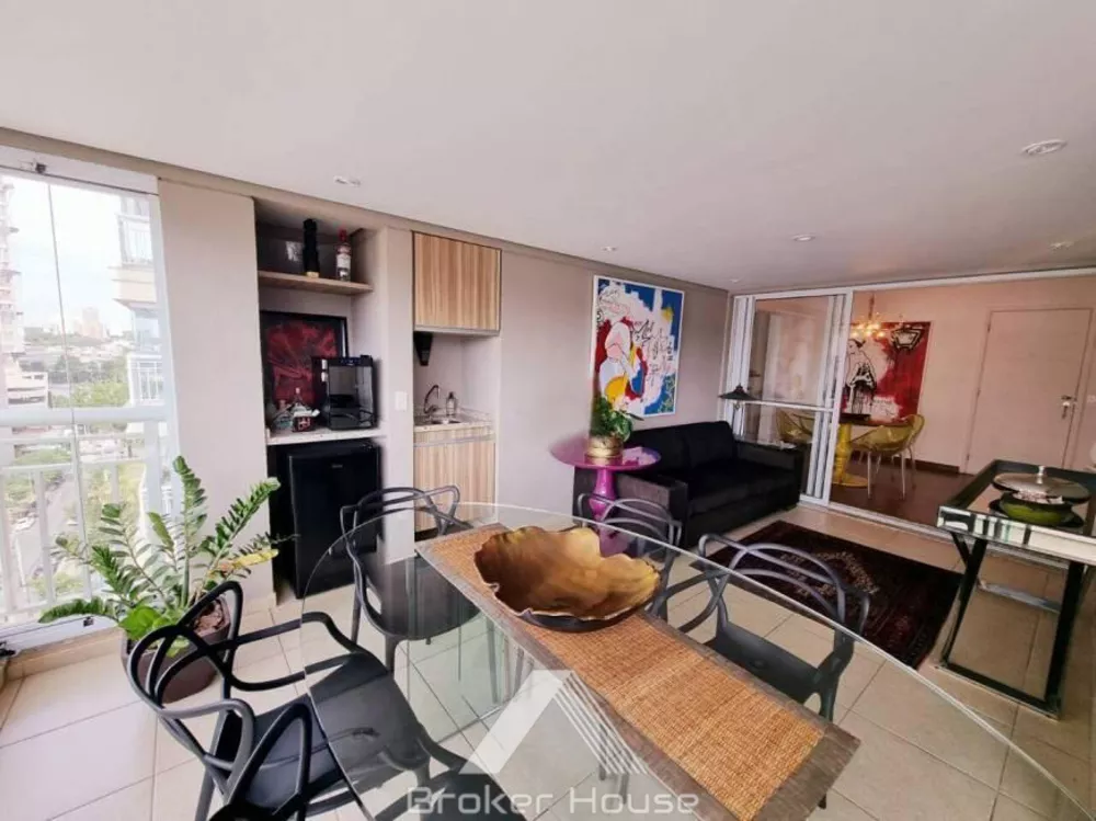 Apartamento à venda com 3 quartos, 144m² - Foto 1