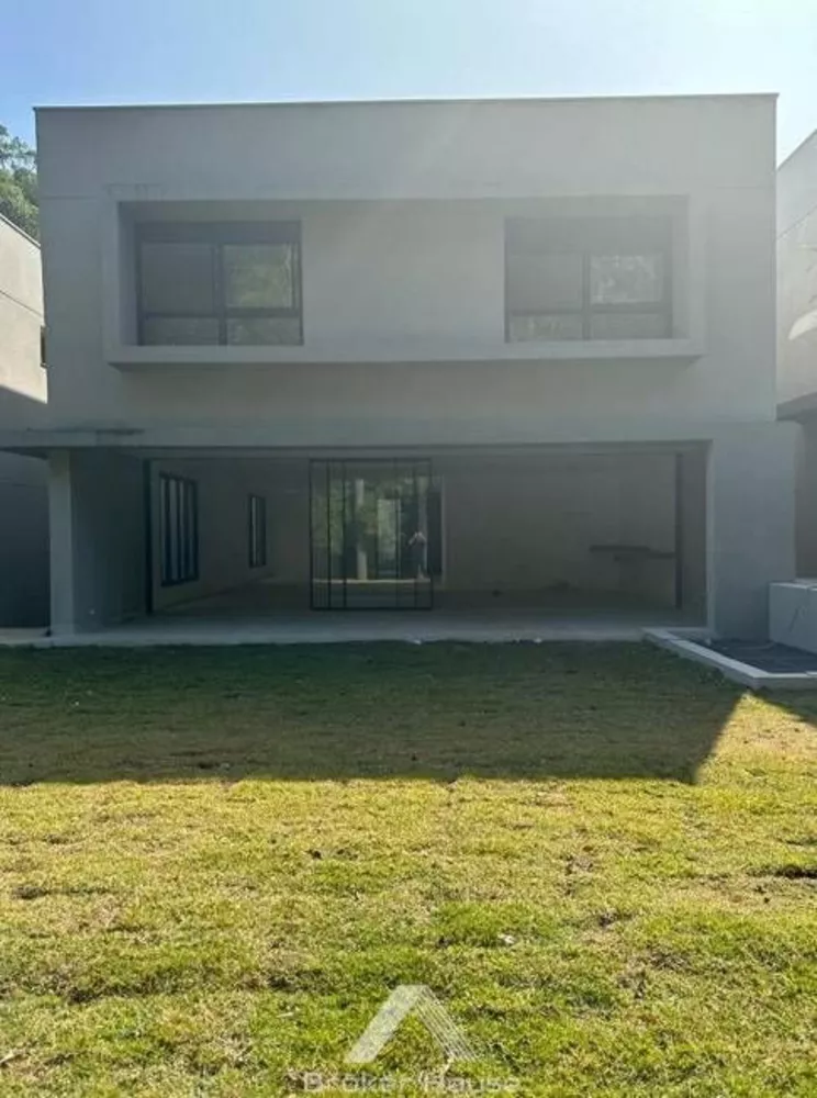 Casa de Condomínio à venda com 4 quartos, 838m² - Foto 4