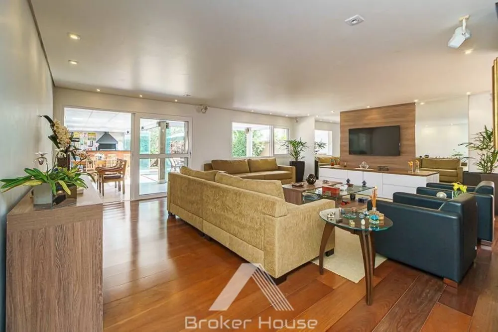 Casa, 4 quartos, 350 m² - Foto 1