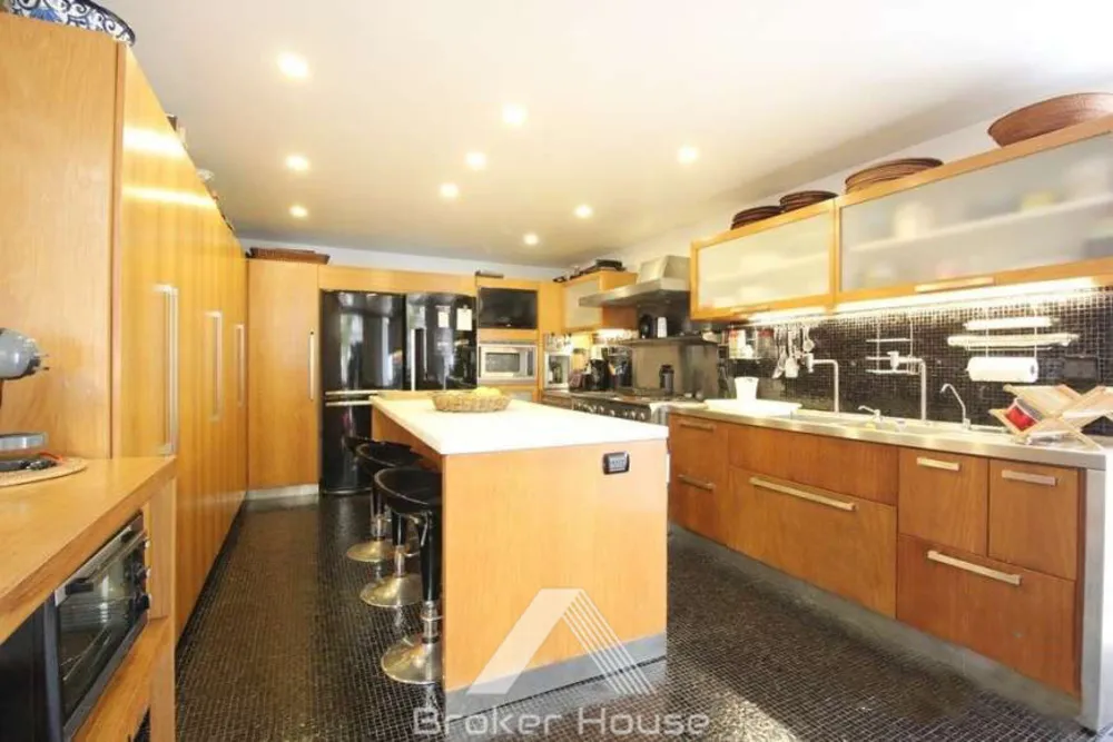 Casa, 4 quartos, 758 m² - Foto 3
