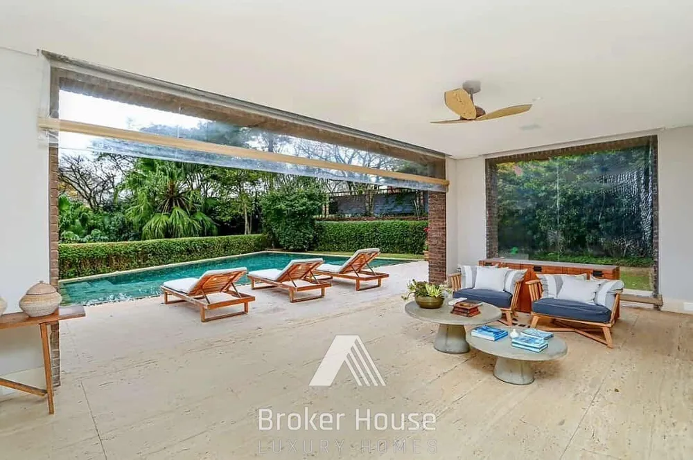 Casa, 5 quartos, 1057 m² - Foto 1