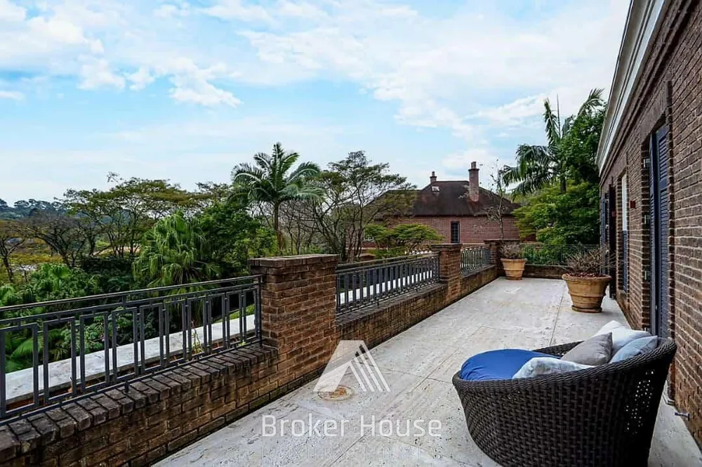 Casa, 5 quartos, 1057 m² - Foto 3