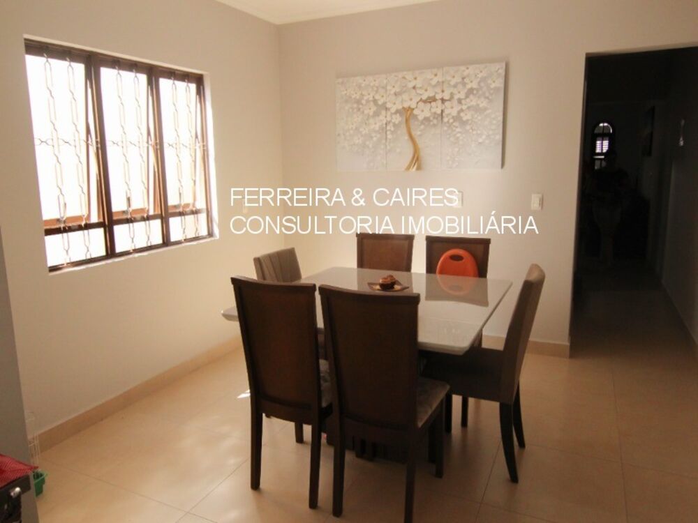 Casa à venda com 3 quartos - Foto 4