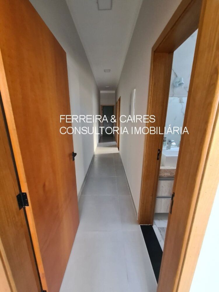 Casa à venda com 3 quartos - Foto 2
