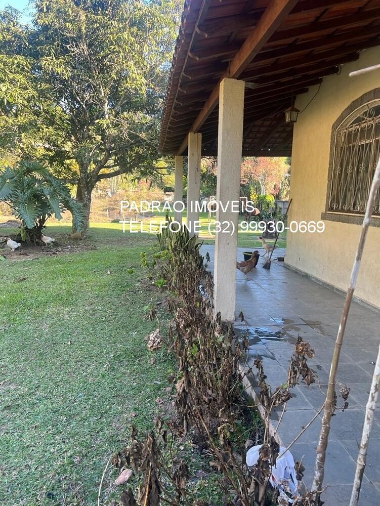 Casa à venda com 4 quartos, 175m² - Foto 1