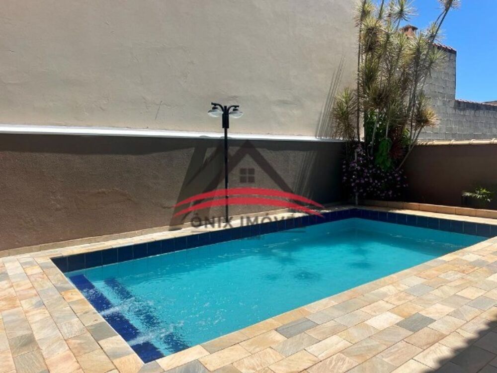 Casa à venda com 4 quartos, 300m² - Foto 14