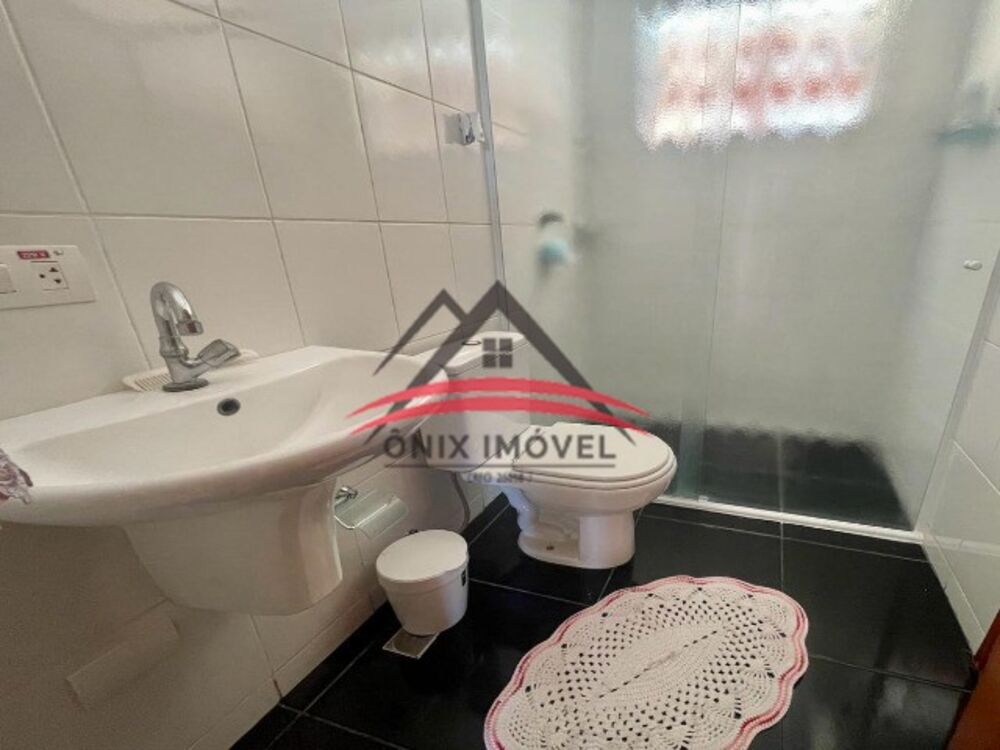 Casa à venda com 4 quartos, 300m² - Foto 5