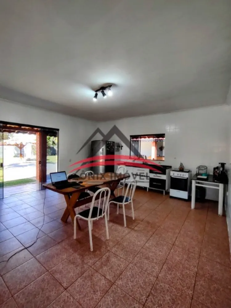Chácara, 3 quartos, 2250 m² - Foto 3