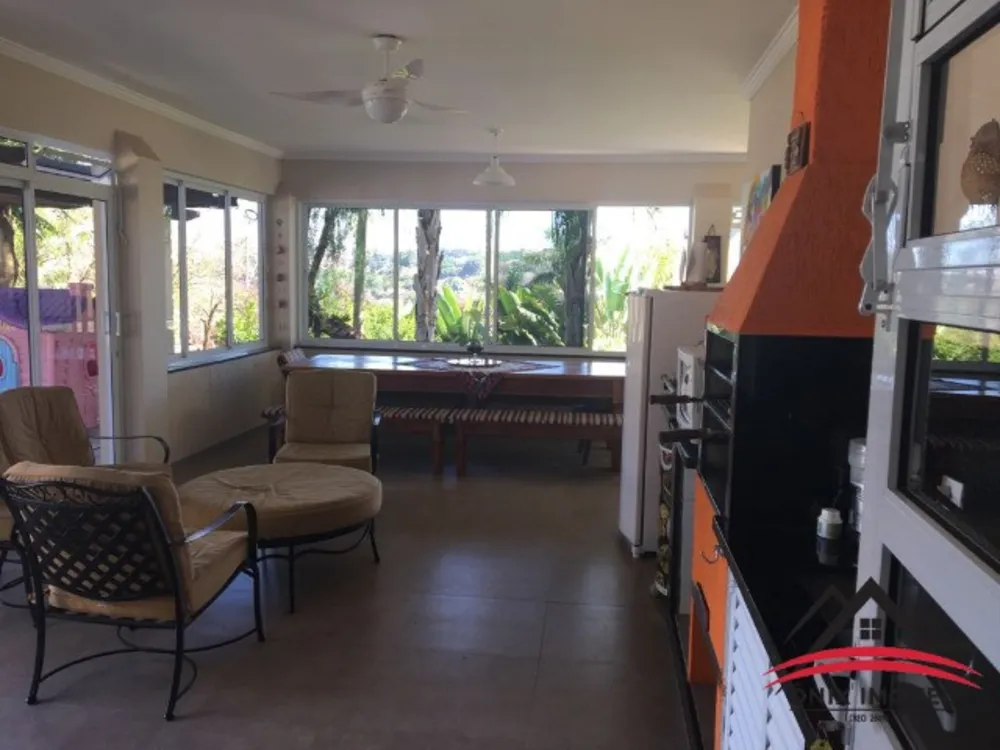 Chácara, 4 quartos, 1600 m² - Foto 1