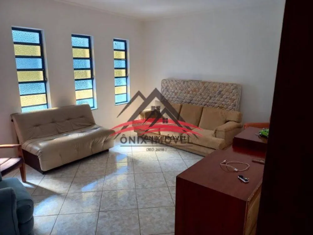 Chácara, 4 quartos, 6000 m² - Foto 1