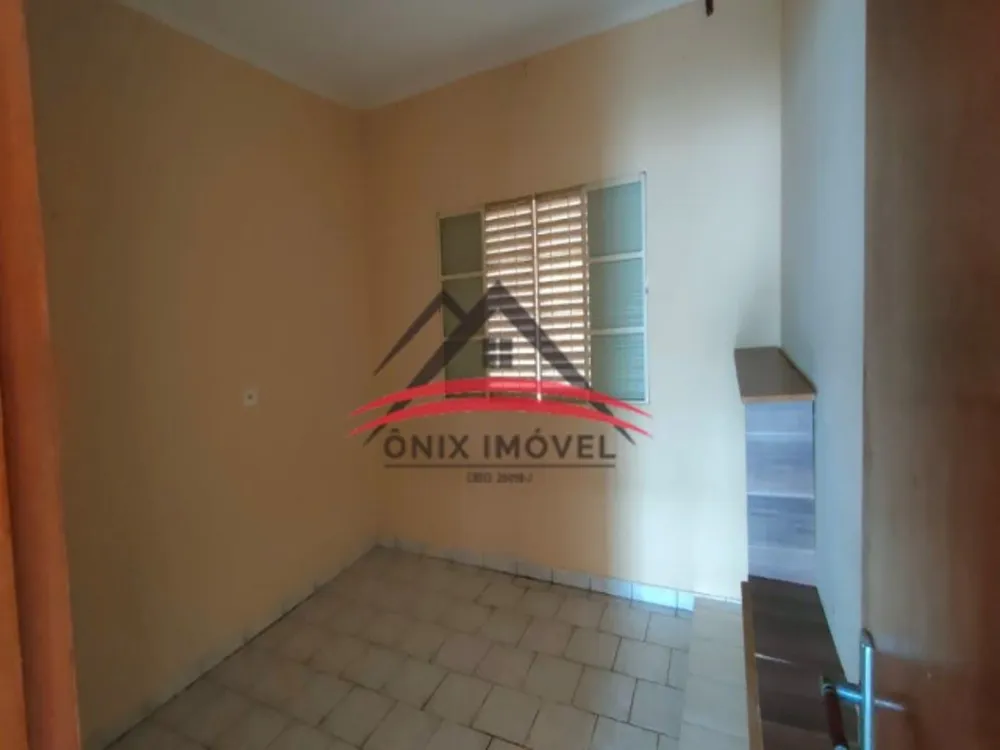 Casa, 2 quartos, 330 m² - Foto 2