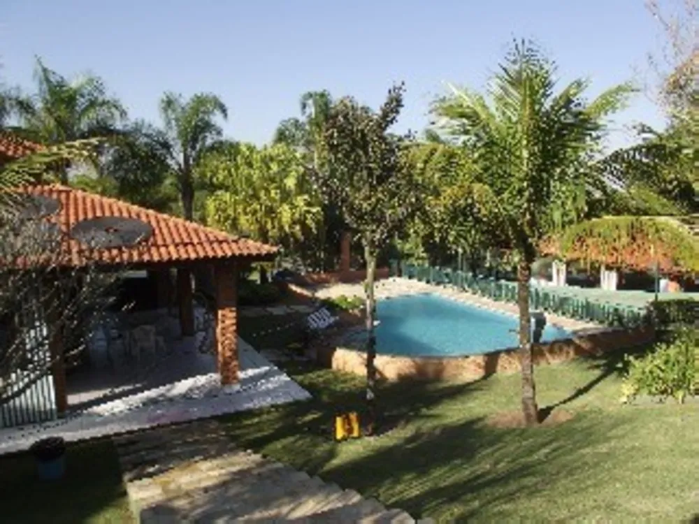 Chácara, 11 quartos, 2400 m² - Foto 2