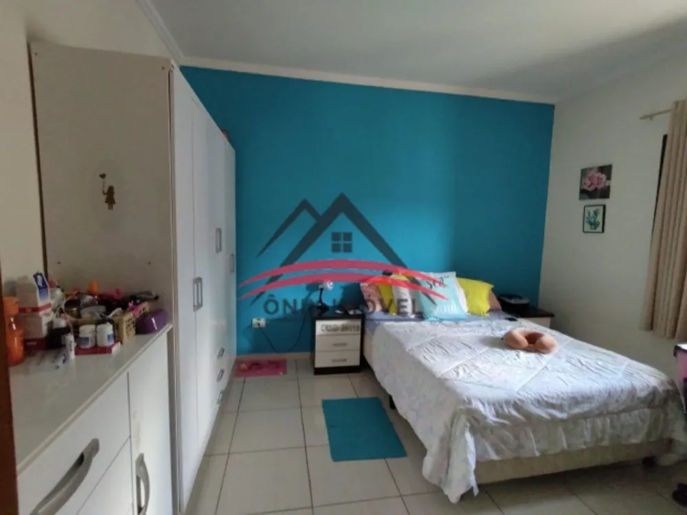 Chácara, 4 quartos, 1110 m² - Foto 2