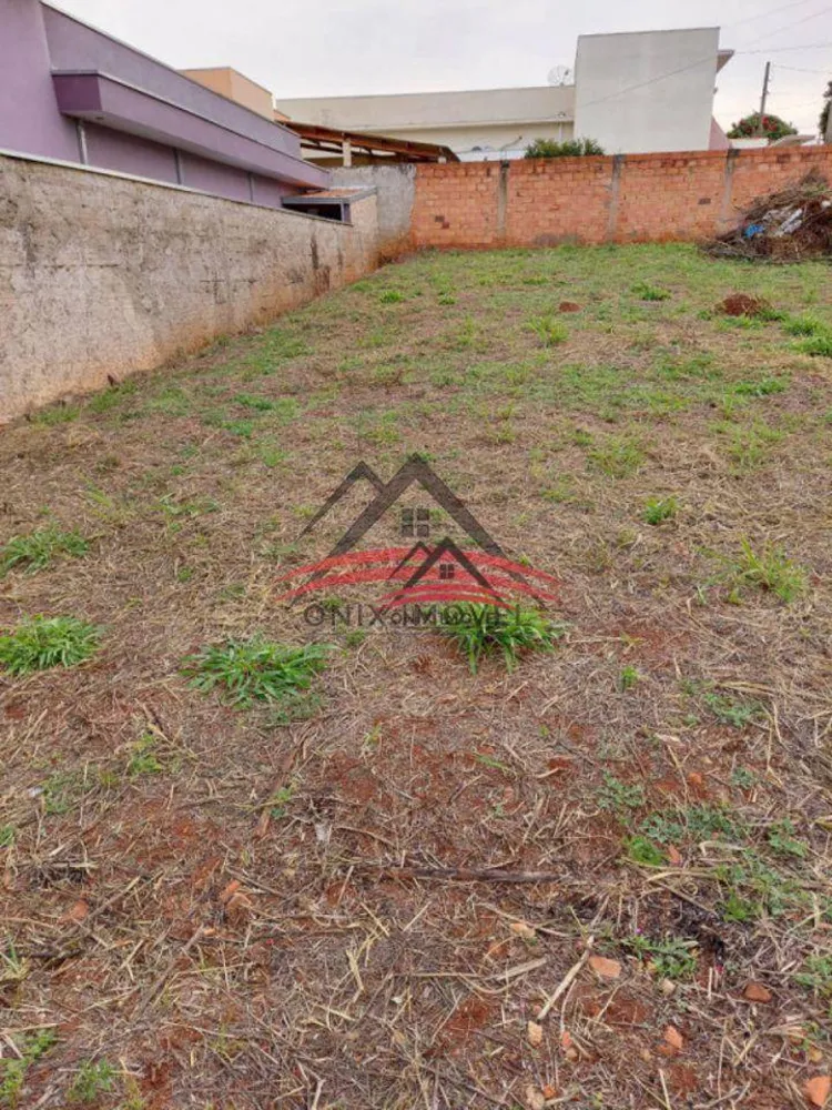 Loteamento e Condomínio, 255 m² - Foto 1