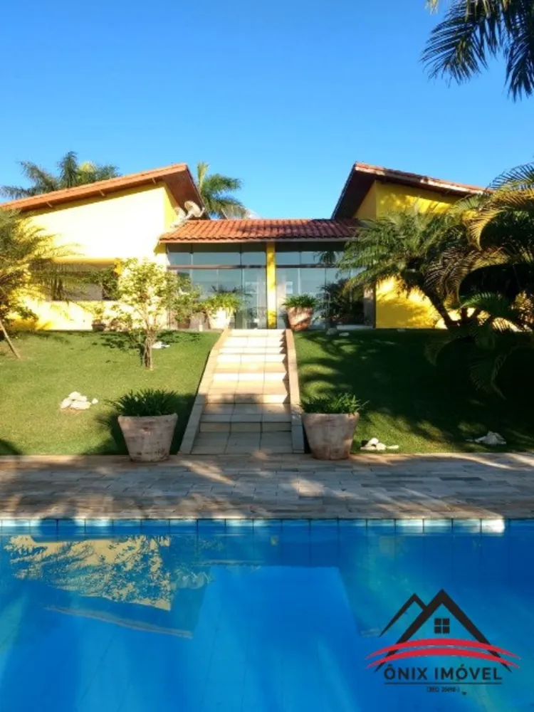 Chácara, 3 quartos, 4950 m² - Foto 1