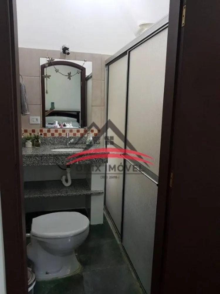 Chácara, 4 quartos, 2112 m² - Foto 3