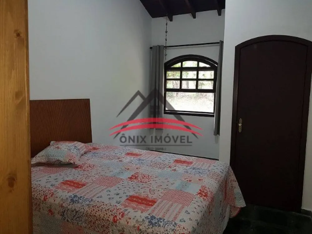 Chácara, 4 quartos, 2112 m² - Foto 4