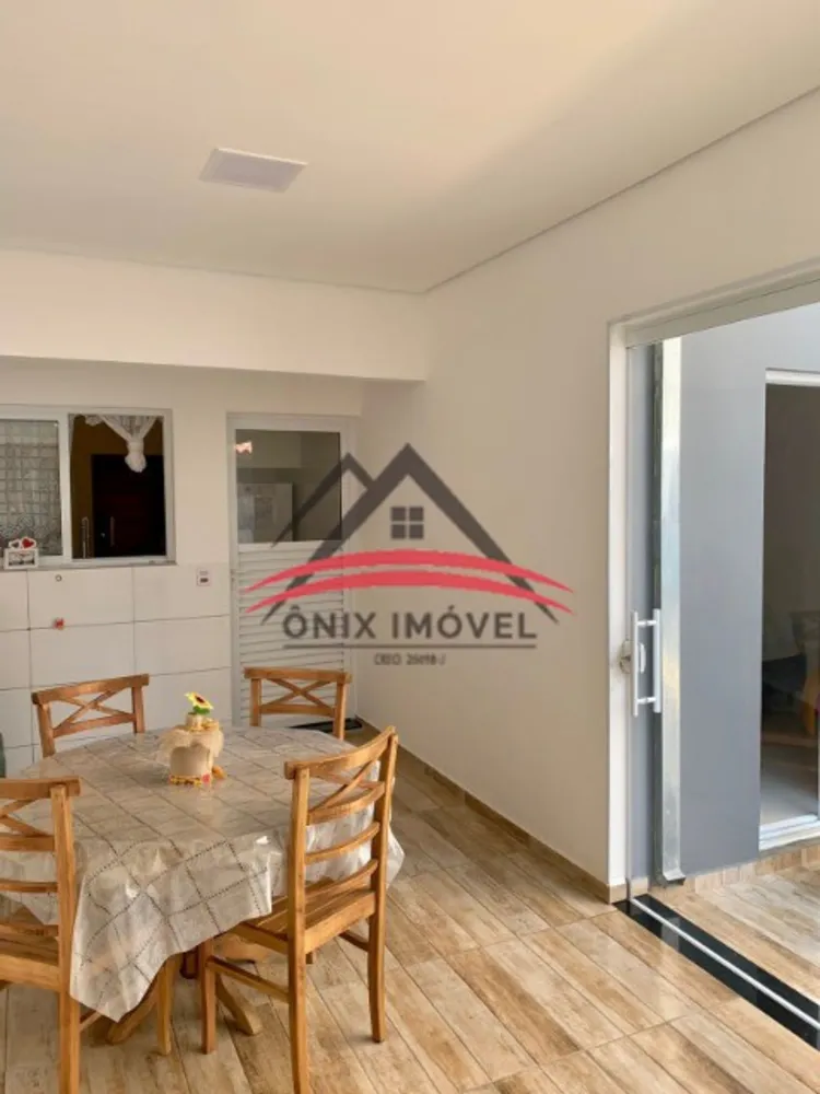 Casa, 3 quartos, 90 m² - Foto 1