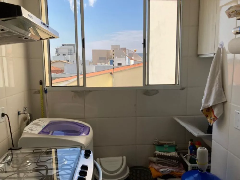 Apartamento à venda com 1 quarto, 38m² - Foto 3