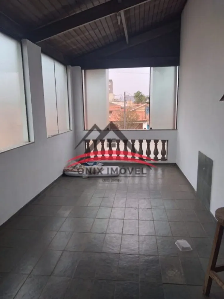 Sobrado, 4 quartos, 240 m² - Foto 4