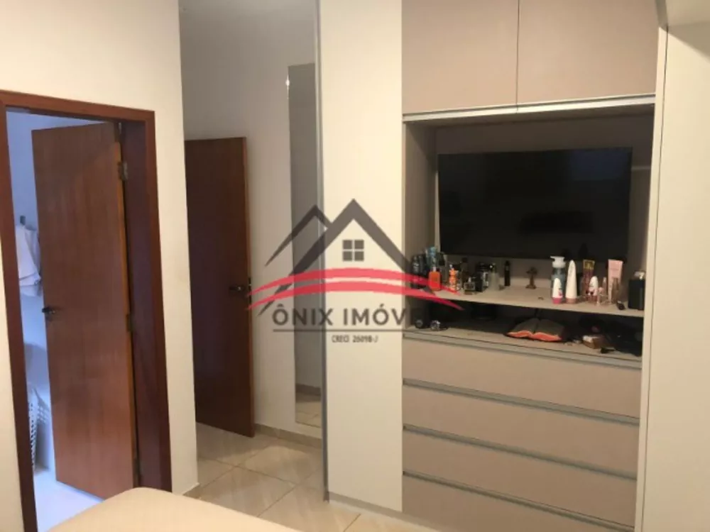 Casa à venda com 2 quartos, 85m² - Foto 4