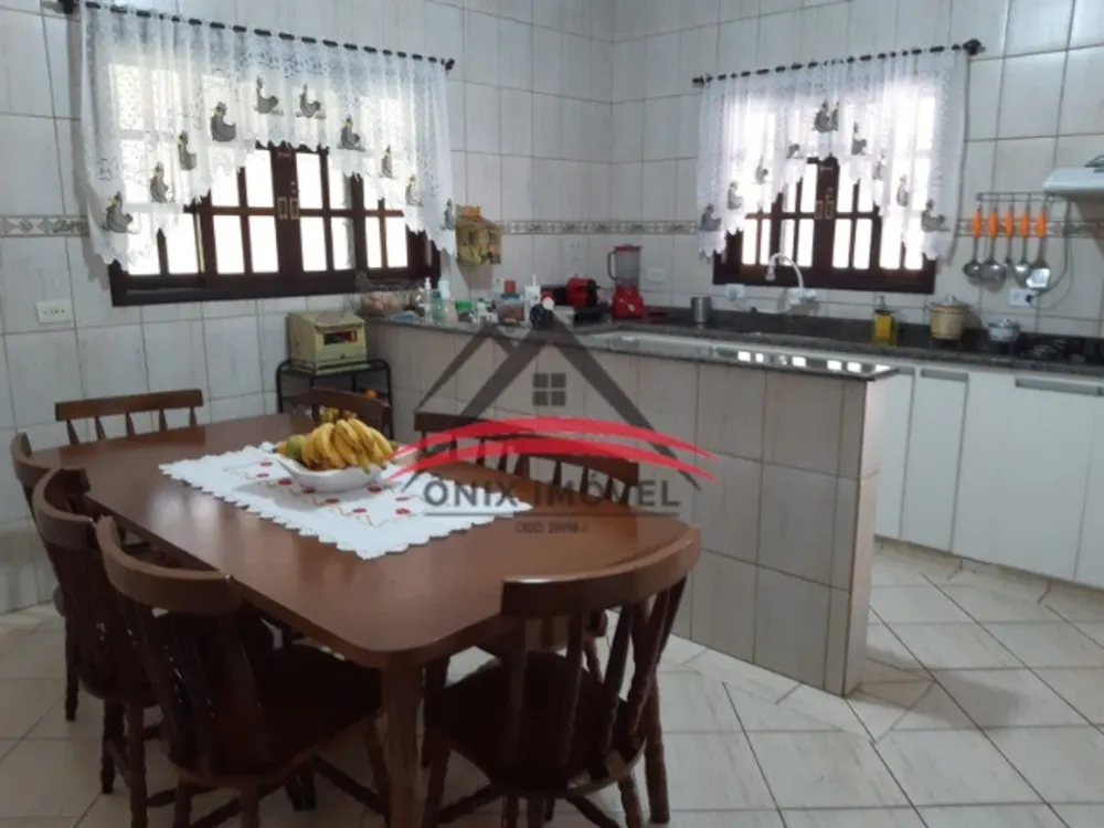 Chácara, 3 quartos, 2600 m² - Foto 4