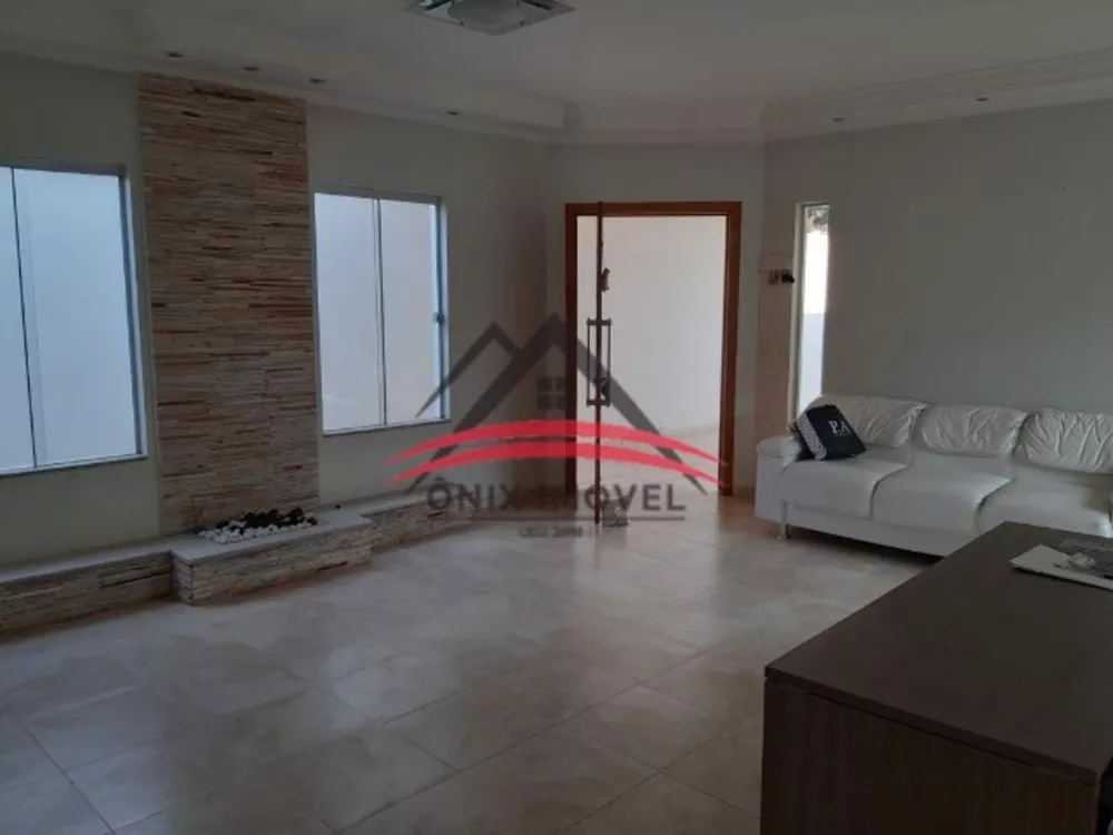 Prédio Inteiro à venda e aluguel, 275m² - Foto 1