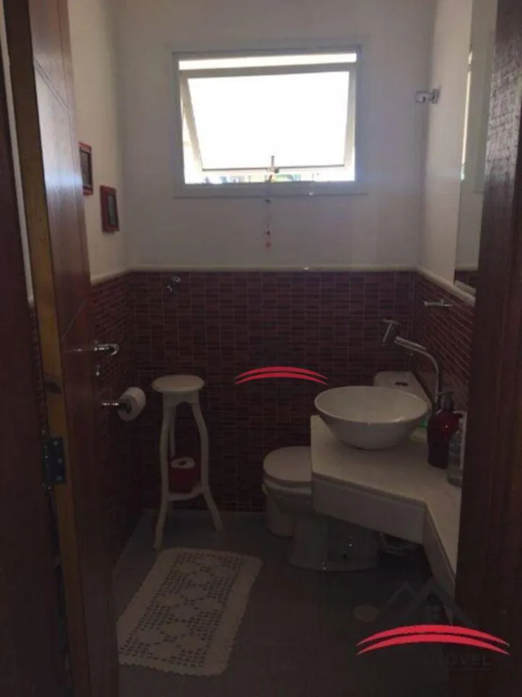 Chácara, 4 quartos, 1600 m² - Foto 1