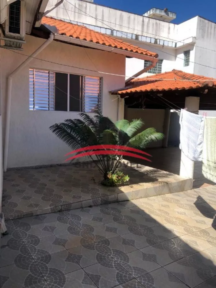 Casa à venda com 5 quartos, 480m² - Foto 3