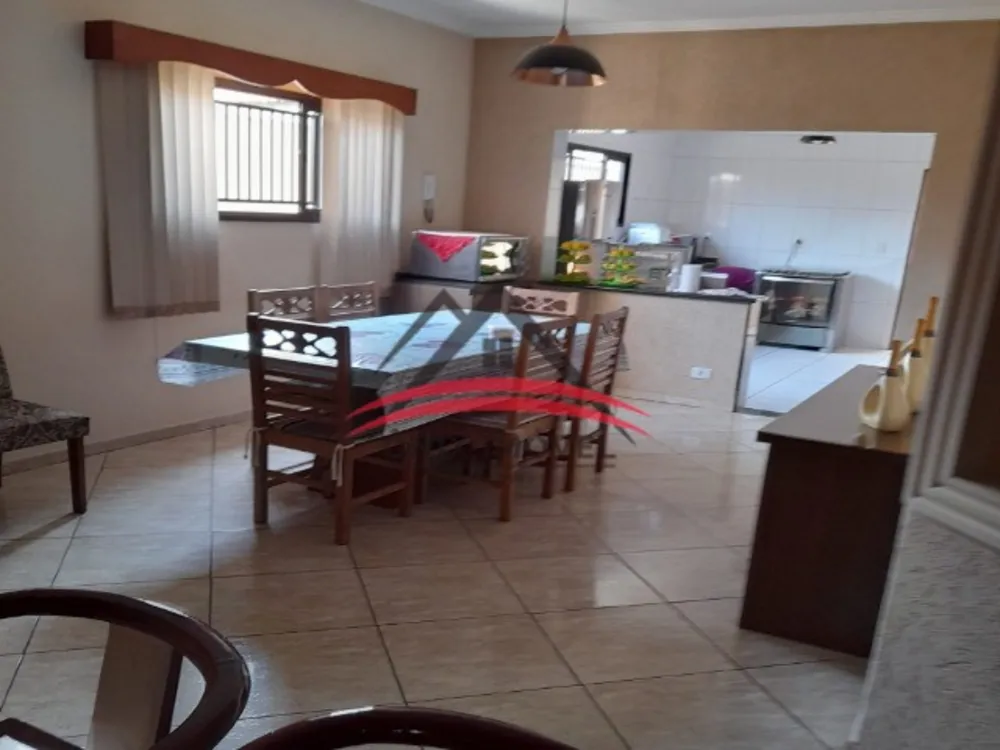 Casa, 3 quartos, 170 m² - Foto 3